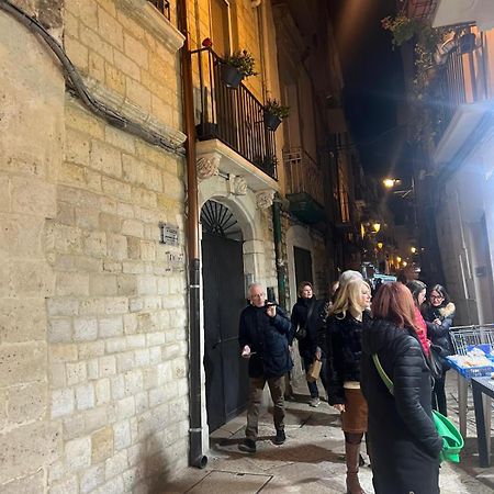 La Corte San Nicola Bari Bagian luar foto