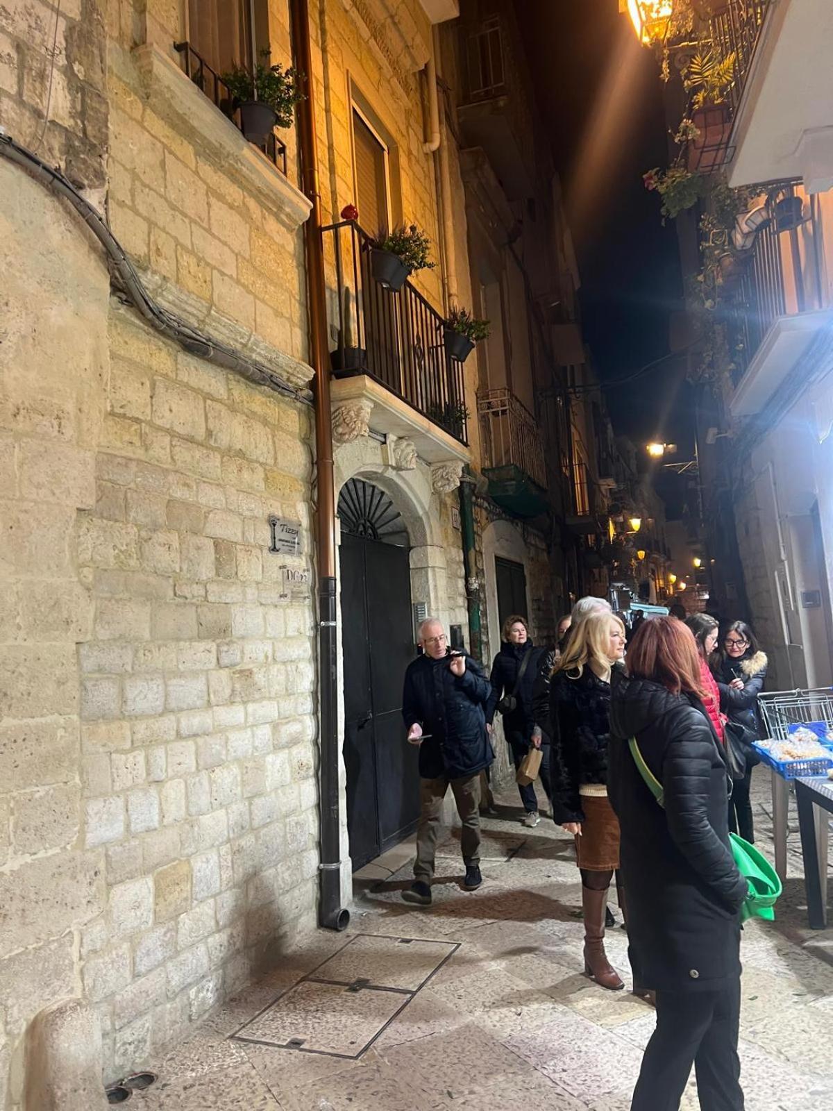 La Corte San Nicola Bari Bagian luar foto
