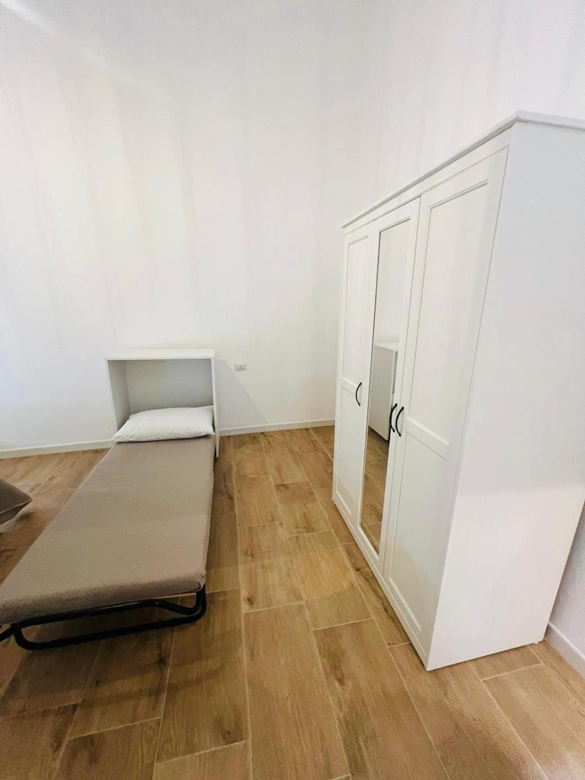 La Corte San Nicola Bari Bagian luar foto