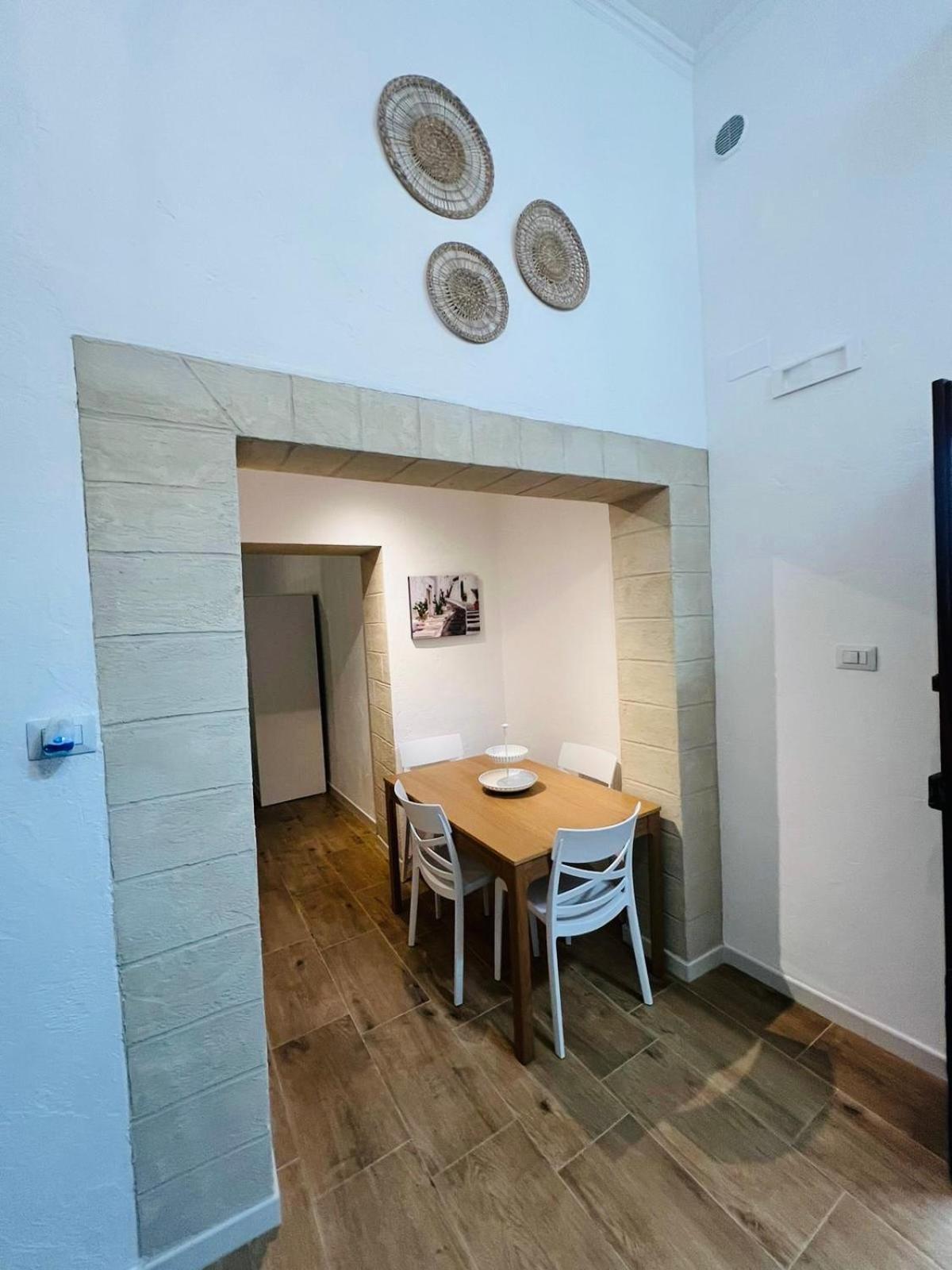 La Corte San Nicola Bari Bagian luar foto